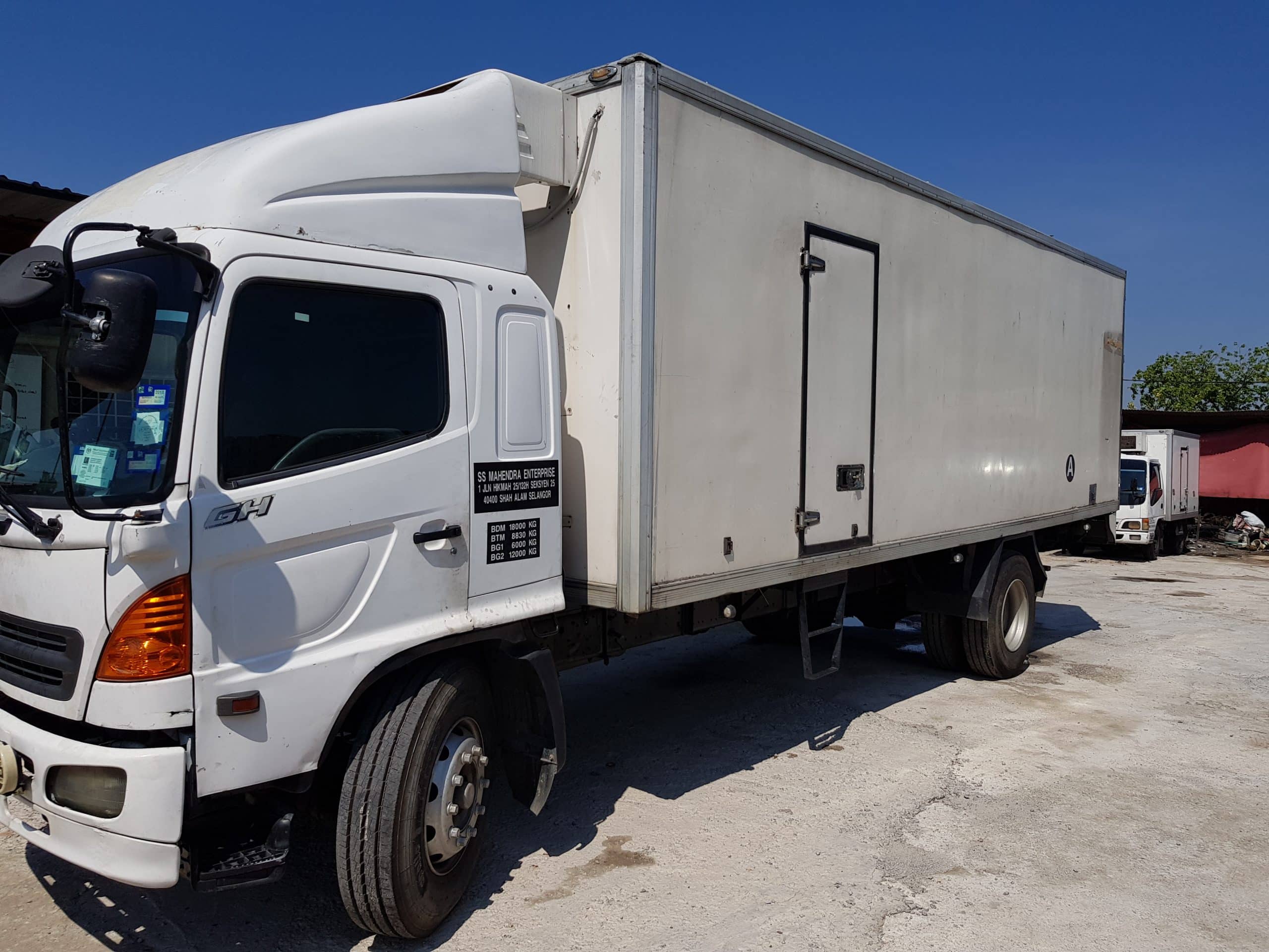  Refrigerated Truck Rental Malaysia
